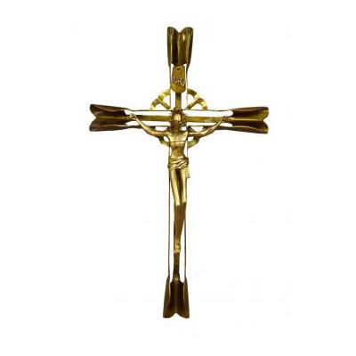 Crucifix XVI